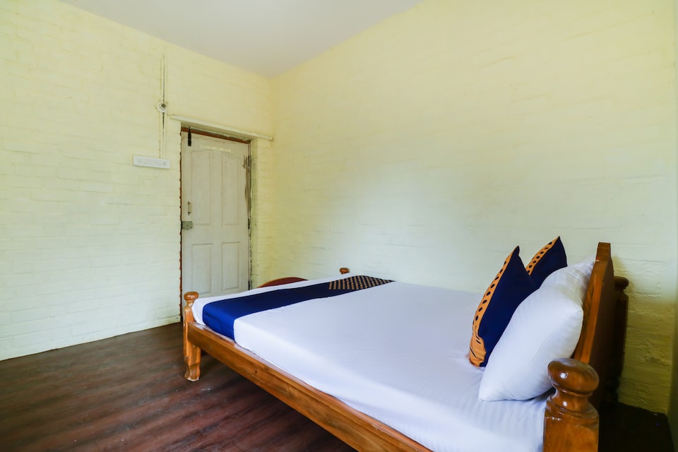 SPOT ON 66954 Arunachalam Boarding And Lodging, Sarajpur Road Bangalore, Bangalore