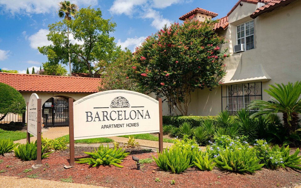 OYO Apartments at Barcelona, C77002, Houston