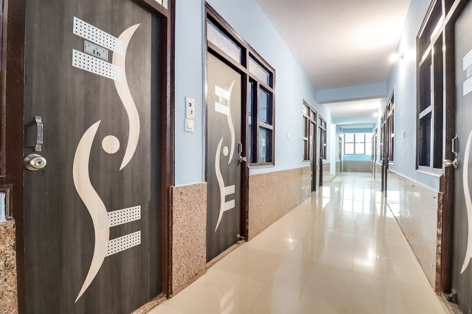 SPOT ON 66962 Hotel Hari, Rewari, Rewari