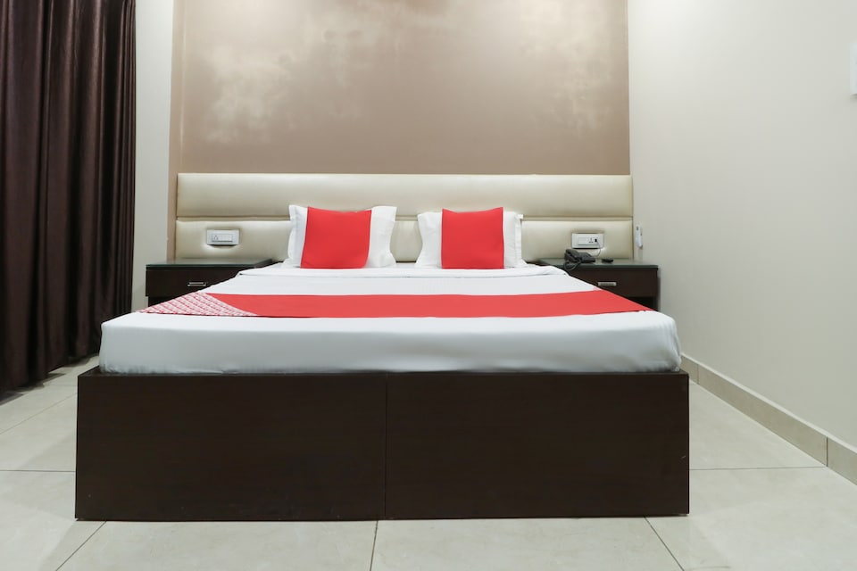 OYO 66975 Hotel Payal, Jyoti Chowk Jalandhar, Jalandhar