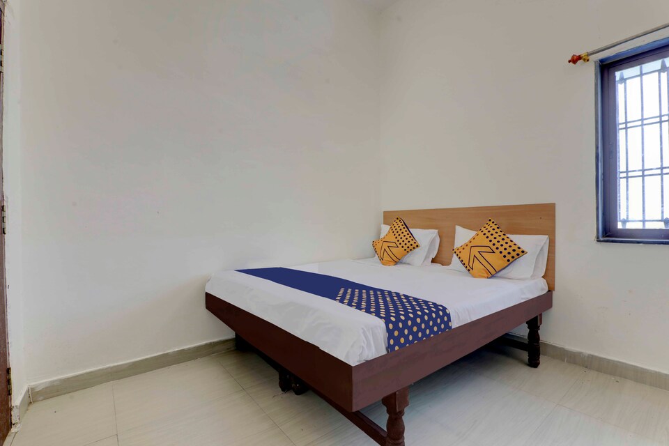 SPOT ON 66992 Ashish Lodging And Boarding, Gulbarga, Gulbarga
