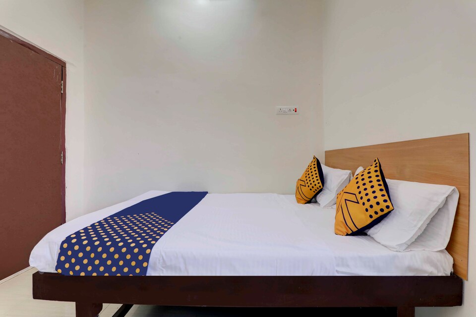SPOT ON 66992 Ashish Lodging And Boarding, Gulbarga, Gulbarga