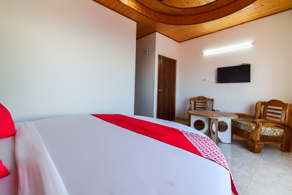 OYO 67004 Kings Way, The Mall Road-Shimla, Shimla