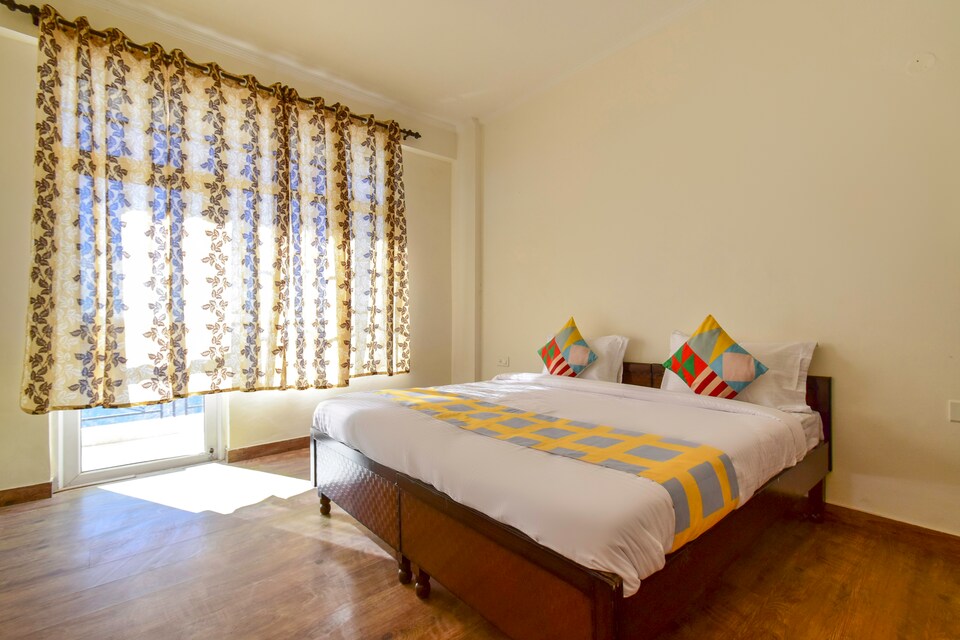 OYO Home 67015 Comfortable 2bhk Apartment Kamyana, Bharari, Shimla