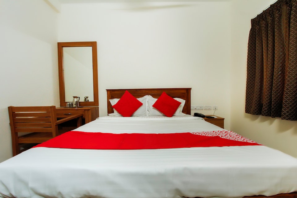OYO 67022 Crescent Lodge, Madurai City Centre, Madurai
