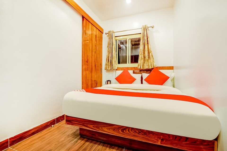 OYO 67039 Hotel Surya Inn, Paharganj Delhi, Delhi