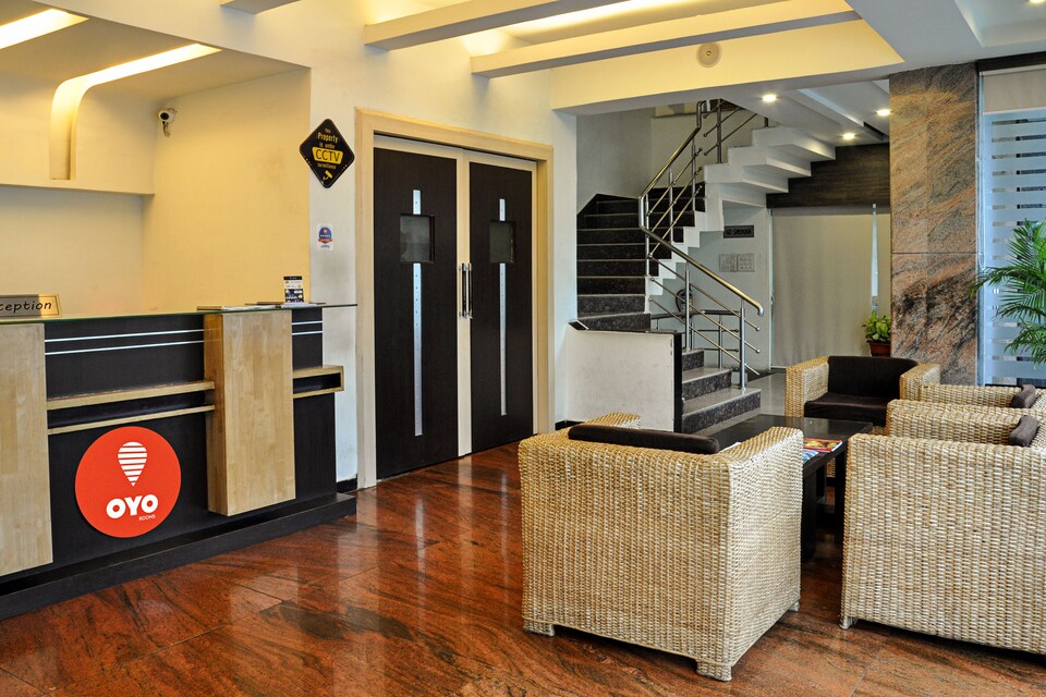 OYO 863 Hotel Myriad, Hazratganj Lucknow, Lucknow