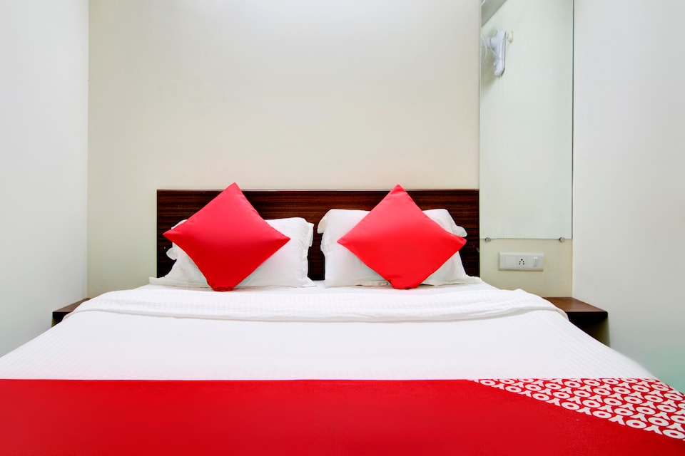 OYO 67066 Hotel Balaji, Mumbai Panvel-CBD, Mumbai