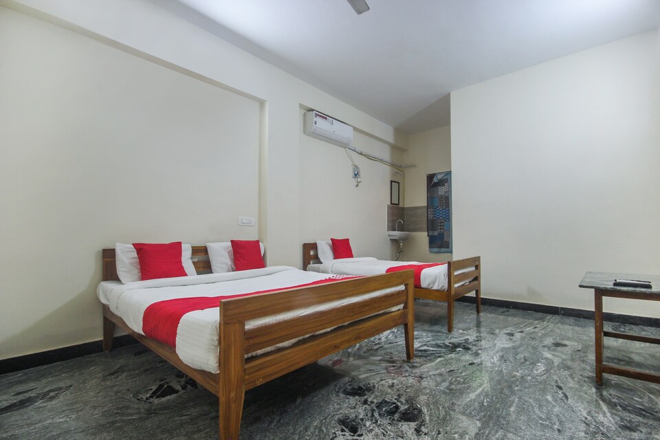 OYO 67079 Jj Residency , Ponneri Chennai, Chennai