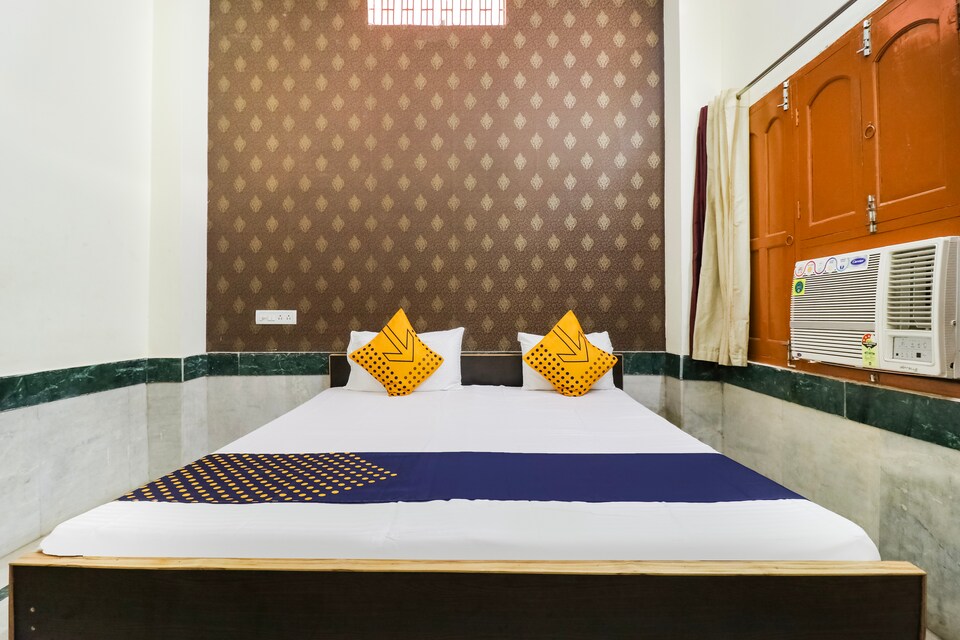 SPOT ON 14 Mani, Godowlia, Varanasi