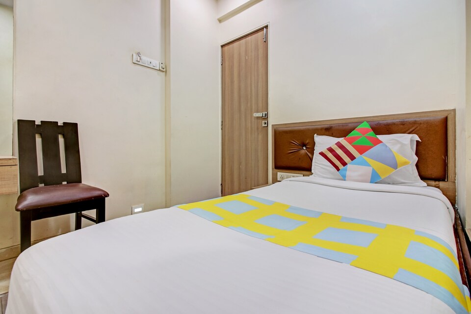 OYO Home 67085 Lake Bloom Residency, Mumbai Powai-Chandivali-Vikhroli, Mumbai