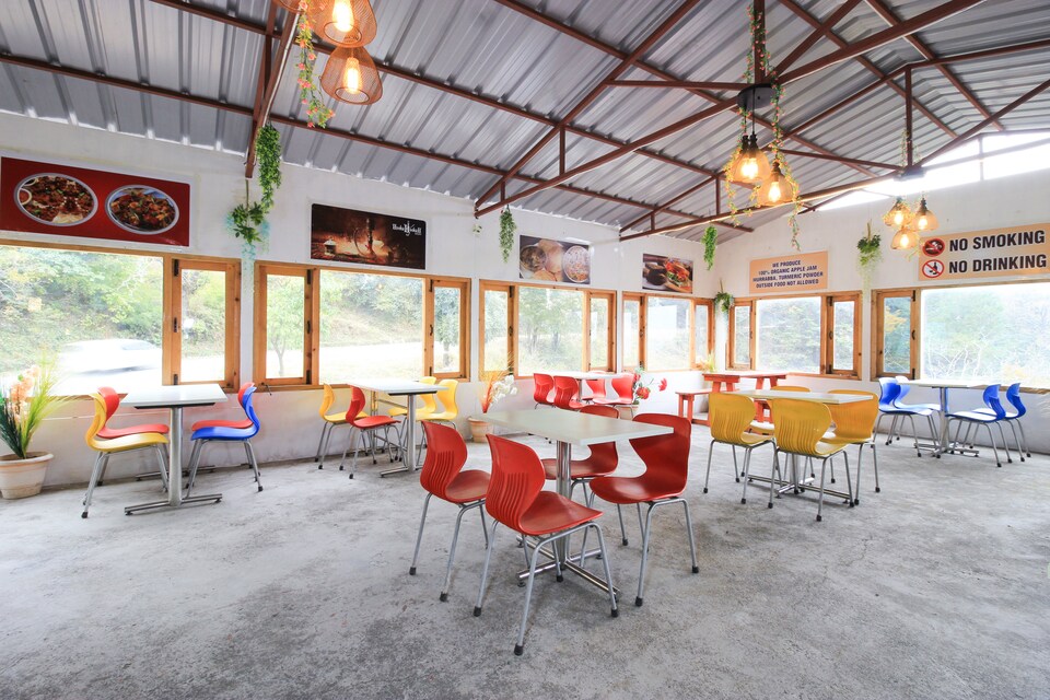 OYO 67103 4 U Hotel, Bhimtal city, Bhimtal