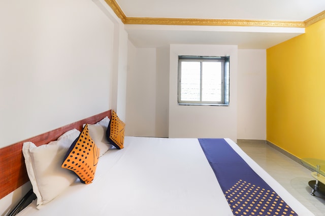 SPOT ON Shivraj Lodging