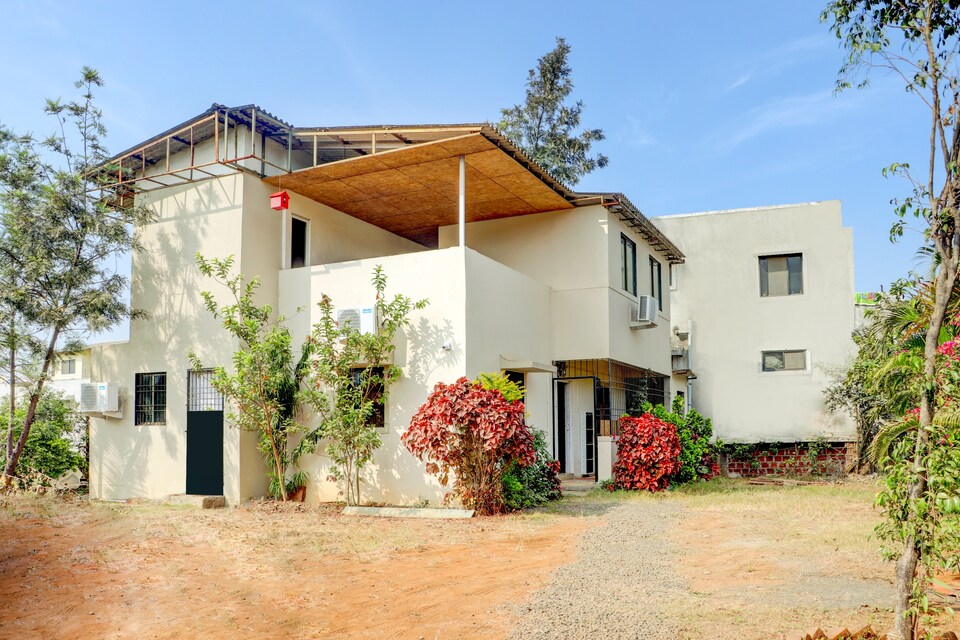OYO Home 67141 Homely 4bhk, Lonavala, Lonavala