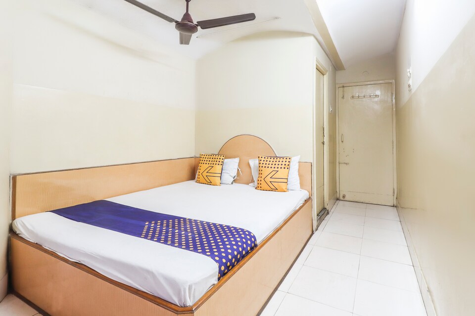 SPOT ON 67144 Shri Ram Lodge, Dhanbad, Dhanbad