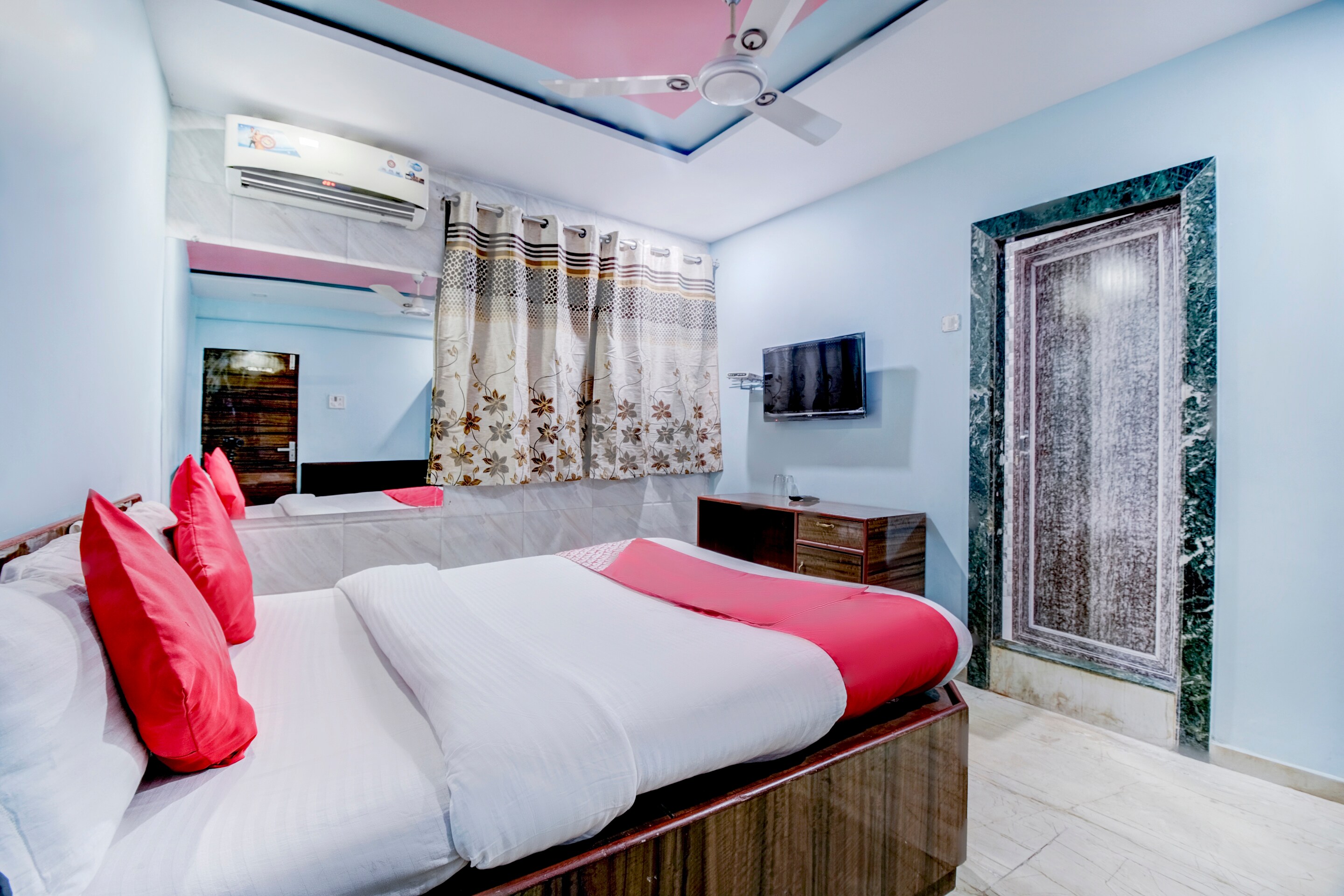 Hotels in Mira Road East, Mumbai Starting ₹535 Upto 65 OFF on 33