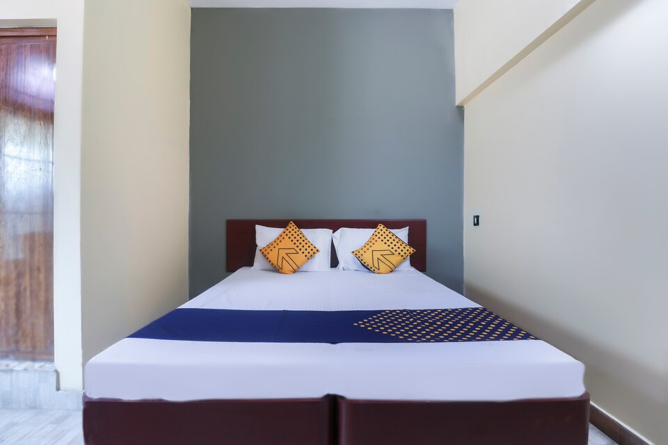 SPOT ON Malang Lodge, Palakkad City, Palakkad