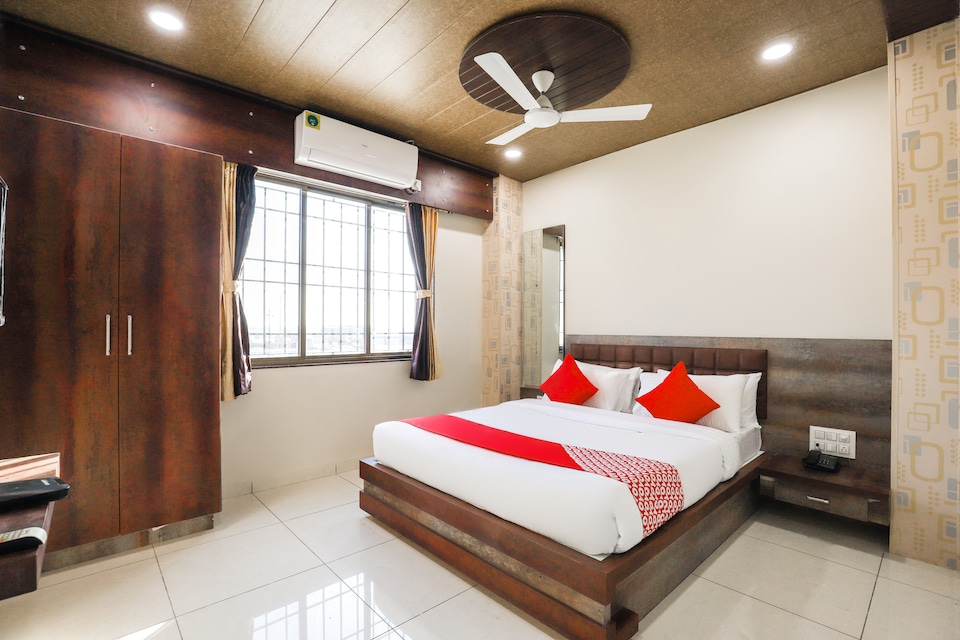 OYO 67158 Hotel Bhagvati, Bhuj - Bhachau highway, Bhuj