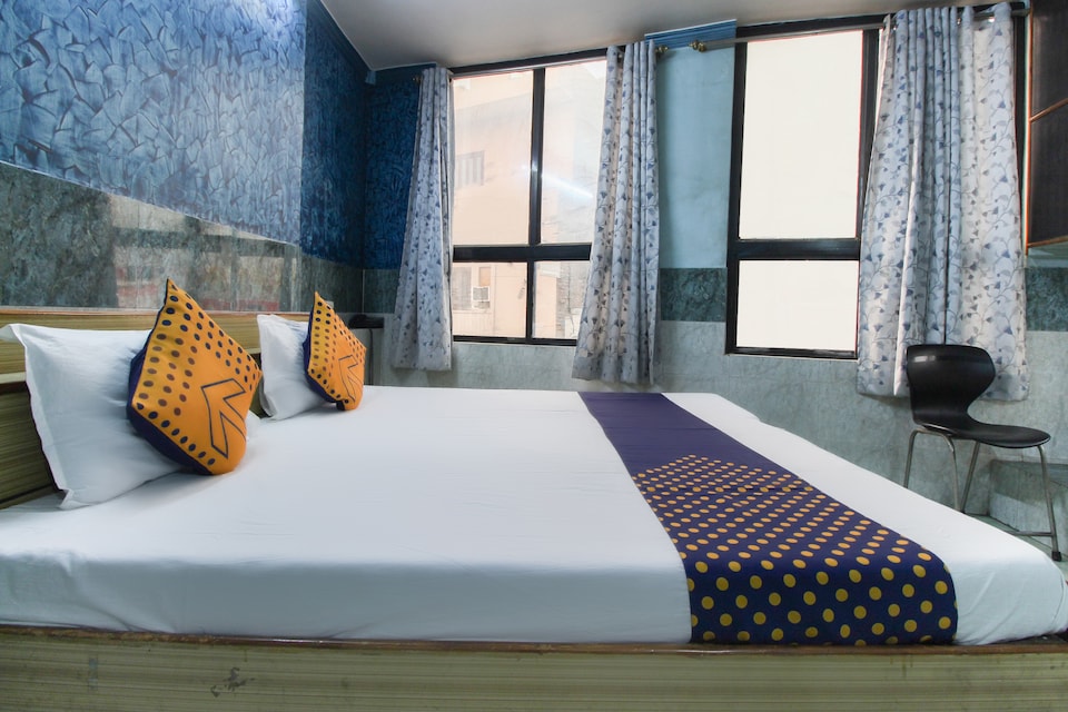 SPOT ON 67159 Sahib Palace, Aligarh, Aligarh