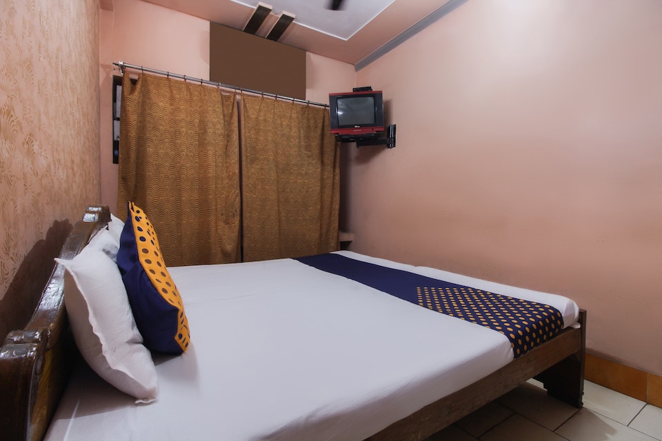 SPOT ON 67159 Sahib Palace, Aligarh, Aligarh