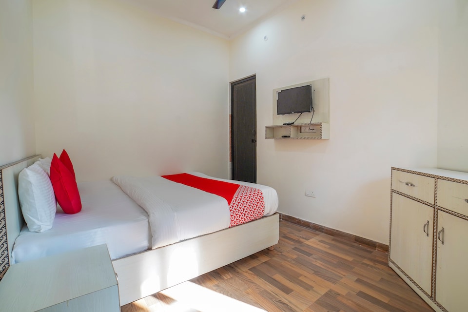 OYO 67163 Anantham Residency, Tapowan Rishikesh, Rishikesh