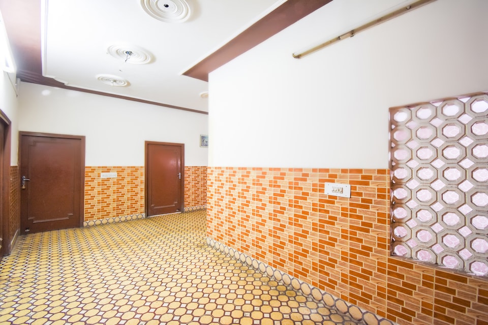 OYO Guru Mandal Atithi Grah, Haridwar Junction, Haridwar