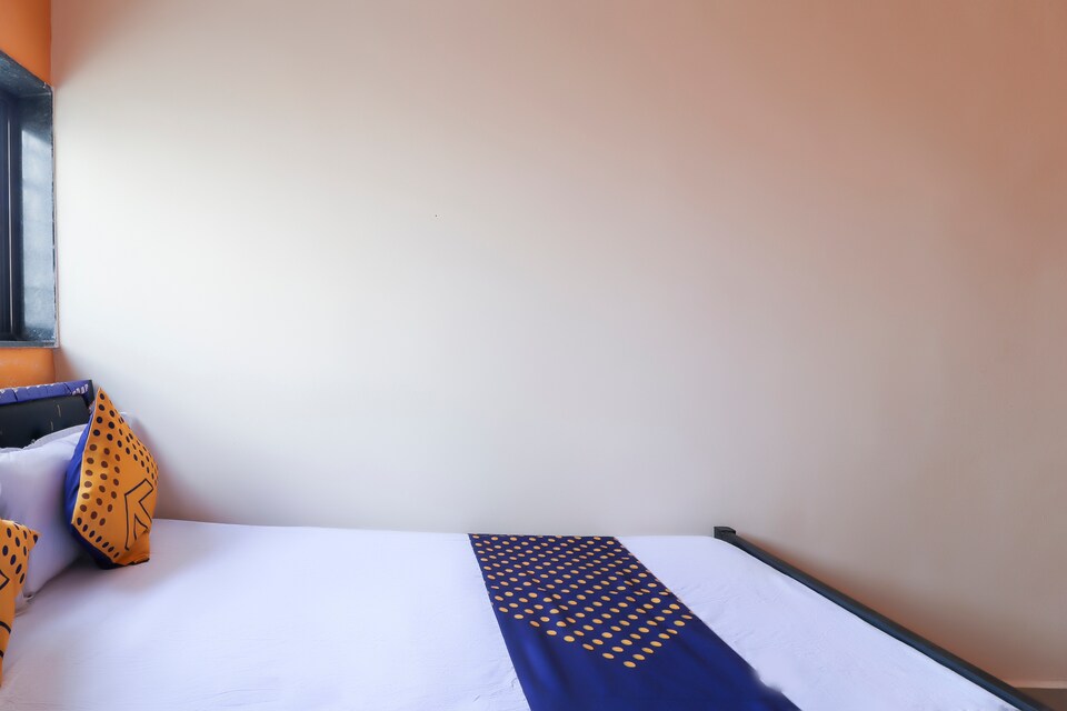 OYO 67172 Angan Lodge, Talegaon Lonavala , Lonavala