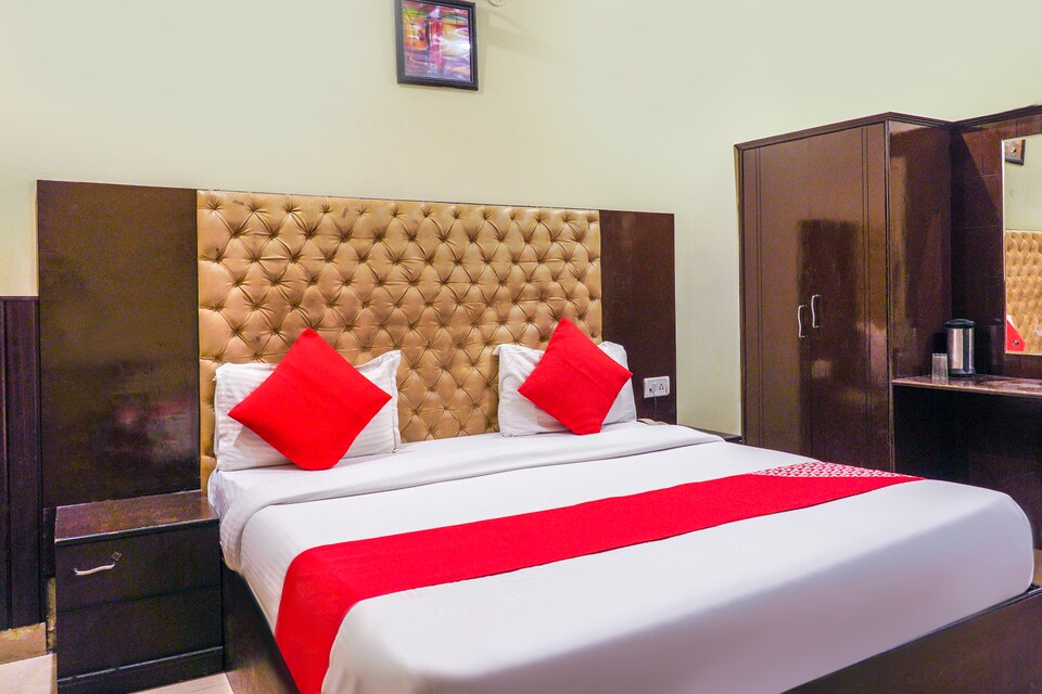 OYO 67184 Hotel Grand Inn, Haridwar Junction, Haridwar