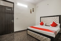 OYO Saurav Villa