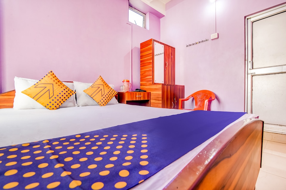 OYO 67200 YVR Residency, Pileru, Tirupati