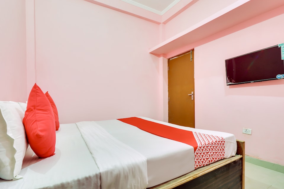 live on LCK1341, Gomti Nagar Lucknow, Lucknow