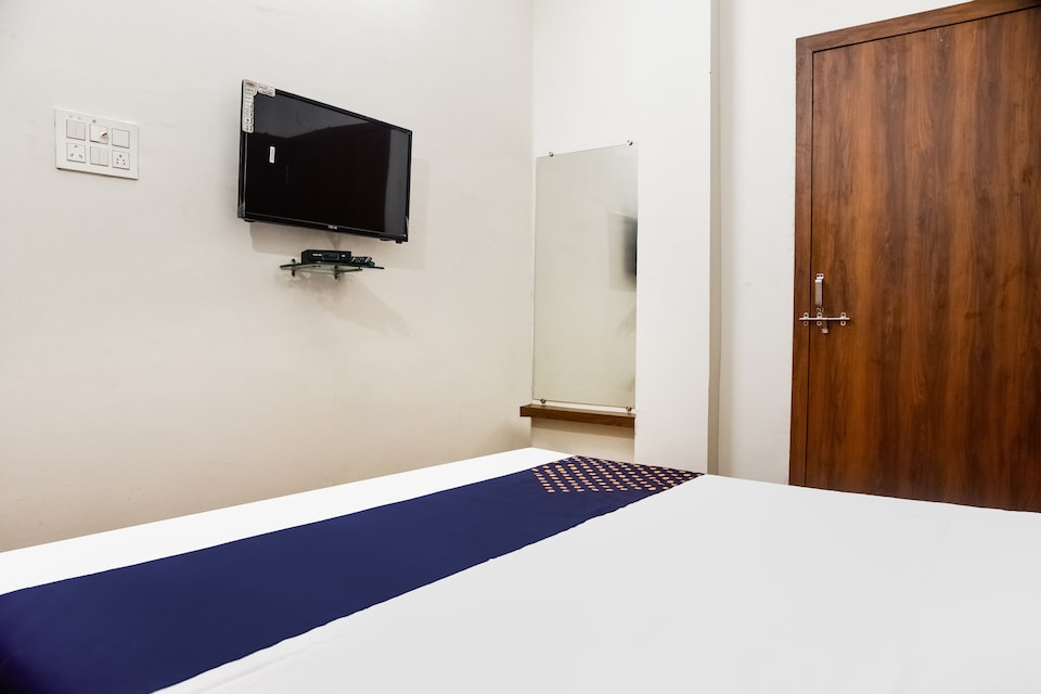 SPOT ON 67208 Hotel Saubhagya, Ayodhya Bypass, Bhopal