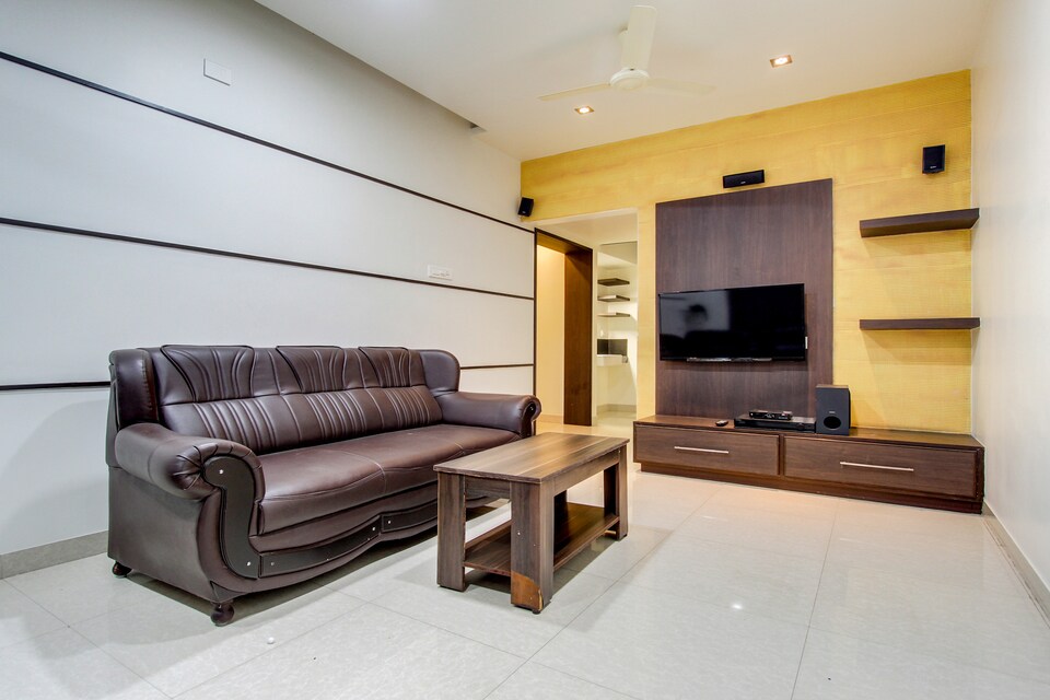 OYO 67223 Sai Varshini Crest , Erode-II, Erode