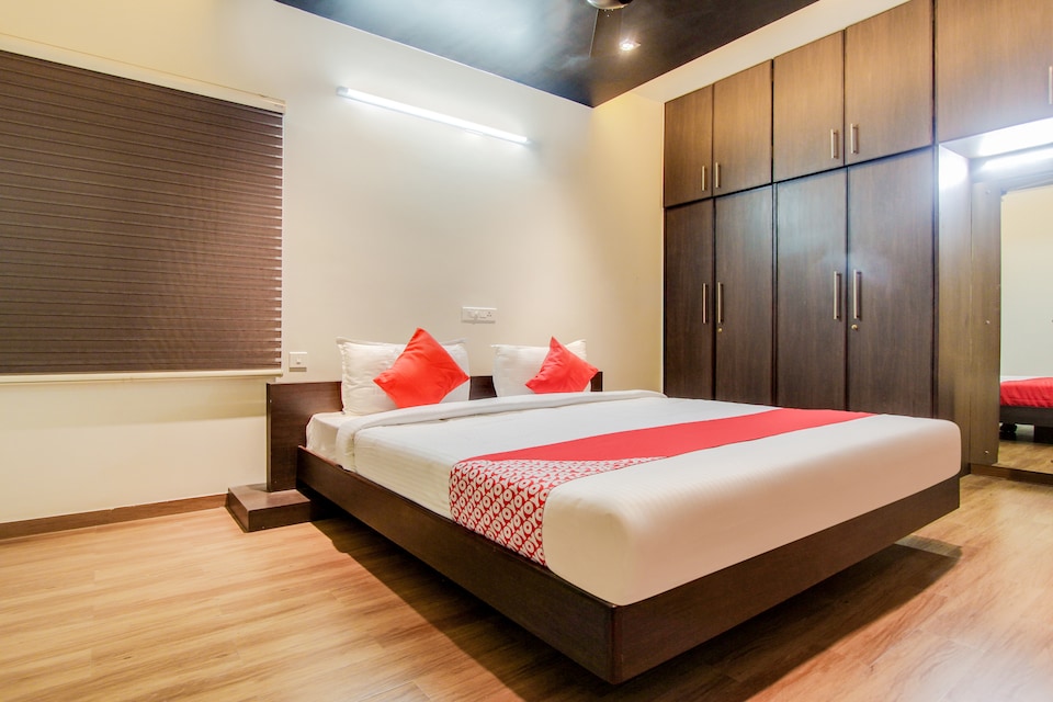 OYO 67223 Sai Varshini Crest , Erode-II, Erode