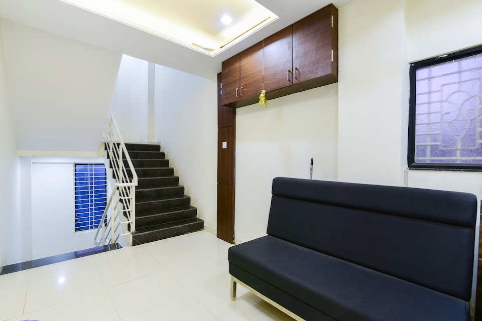 SPOT ON 67227 Hotel Mayur , Tasgaon, Sangli