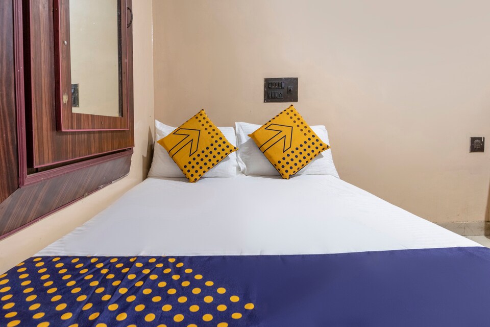 SPOT ON 67229 Gokul Lodge, Bidadi, Bangalore