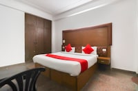 Hotel O Rs Corporate Suites Near Pan Oasis 