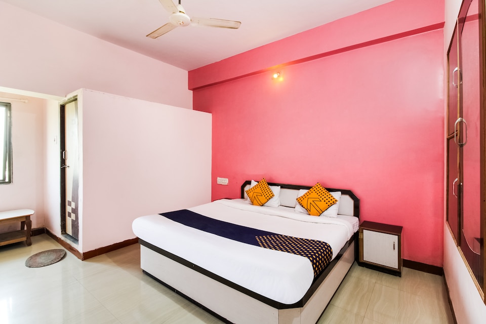 OYO 67273 Hotel Ashirwad, Abu-Road, Mount-Abu