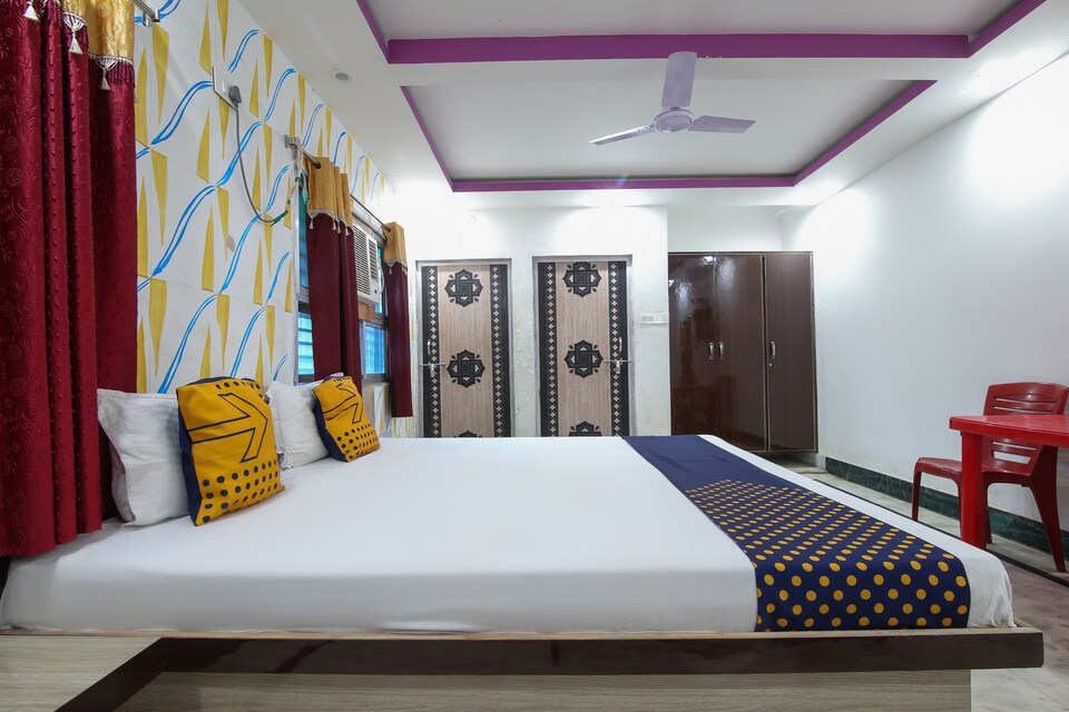 SPOT ON 67282 Ahibaran Palace, Nawada, Nawada