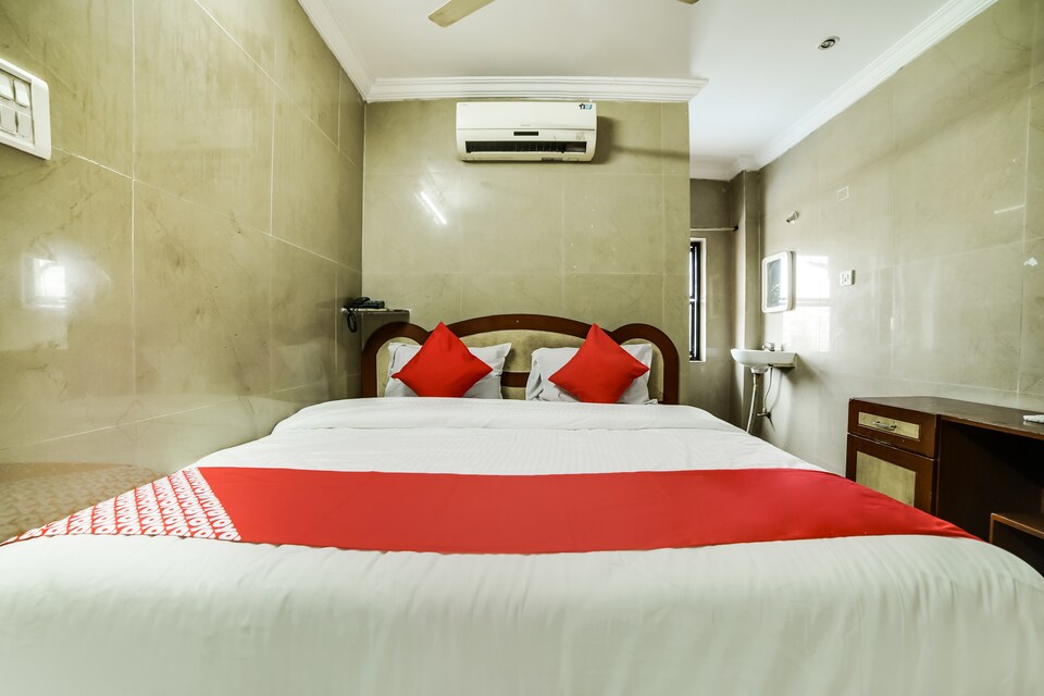 OYO Dkr Regency, Kurnool, Kurnool