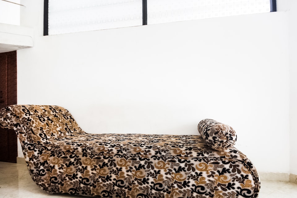 OYO 67292 White House, Courtallam Main Falls, Courtallam