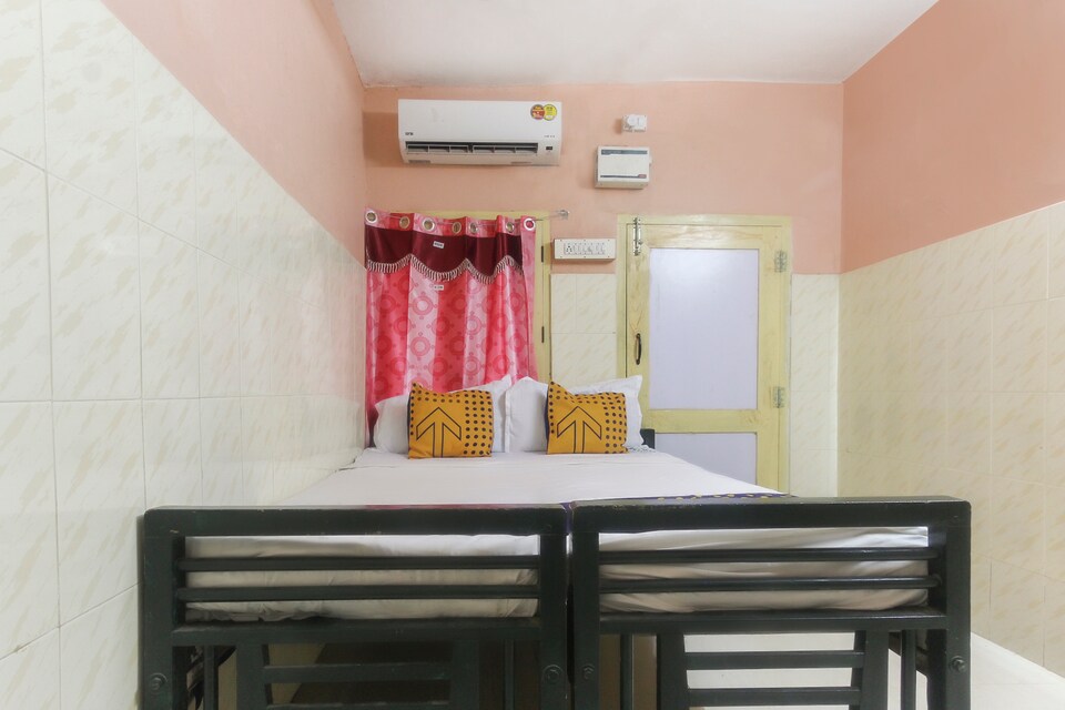 OYO 67293 KSO Family Homes, Tenkasi, Courtallam