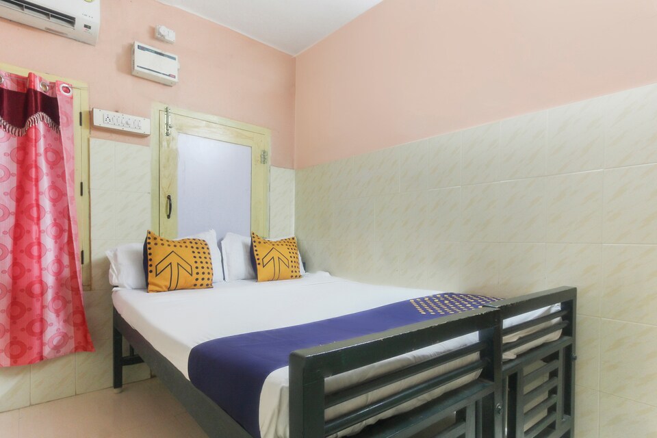 OYO 67293 KSO Family Homes, Tenkasi, Courtallam