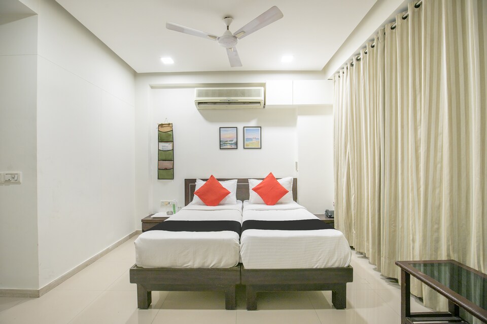 Capital O 67302 Hotel Shrimad Residency, Satellite-Prahlad Nagar Ahmedabad, Ahmedabad