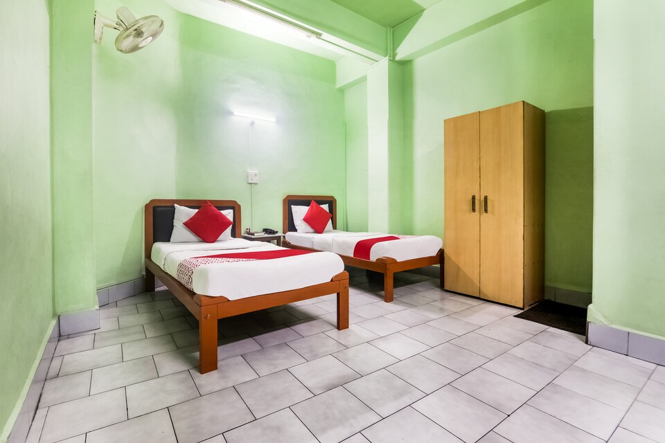 OYO 67328 Hotel Royale, Aizwal city, Aizwal