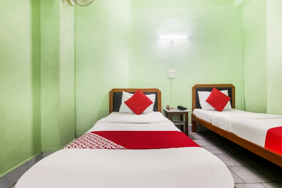 OYO 67328 Hotel Royale, Aizwal city, Aizwal