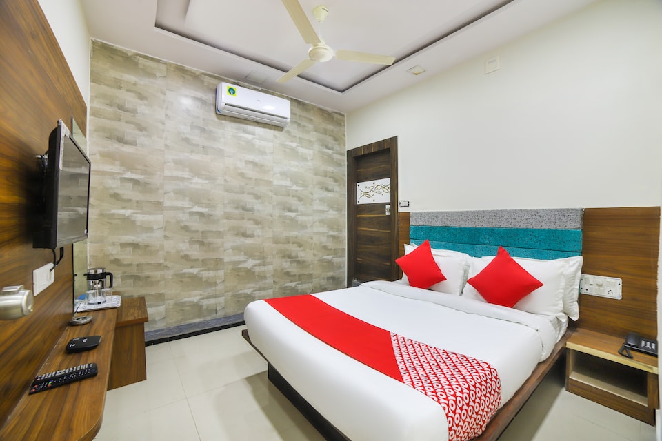 OYO 67345 Hotel Anjani Inn, Ahmedabad Railway Station, Ahmedabad