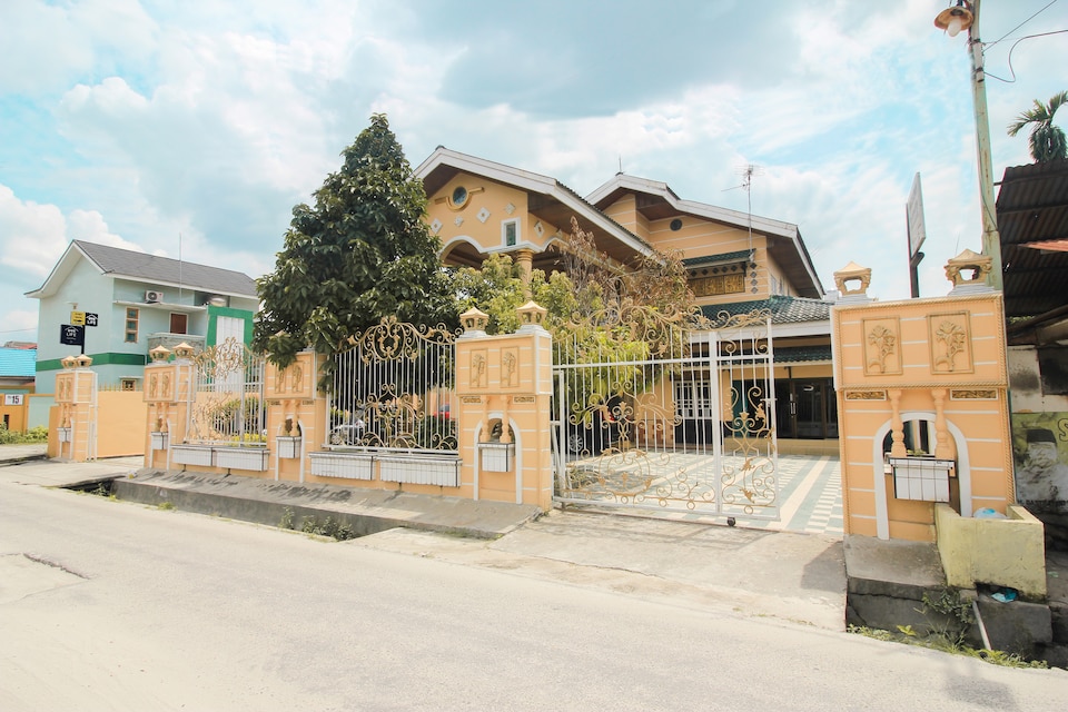 OYO Life 2553 Kost Daya, Pekanbaru, Pekanbaru