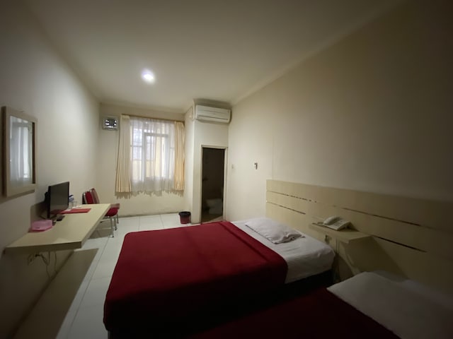 OYO 2554 Hotel Arimbi Lama Dewi Sartika
