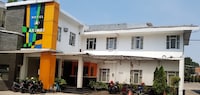 OYO 2554 Hotel Arimbi Lama Dewi Sartika